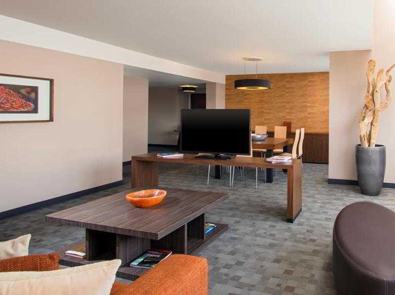 Sheraton Santa Fe Hotel