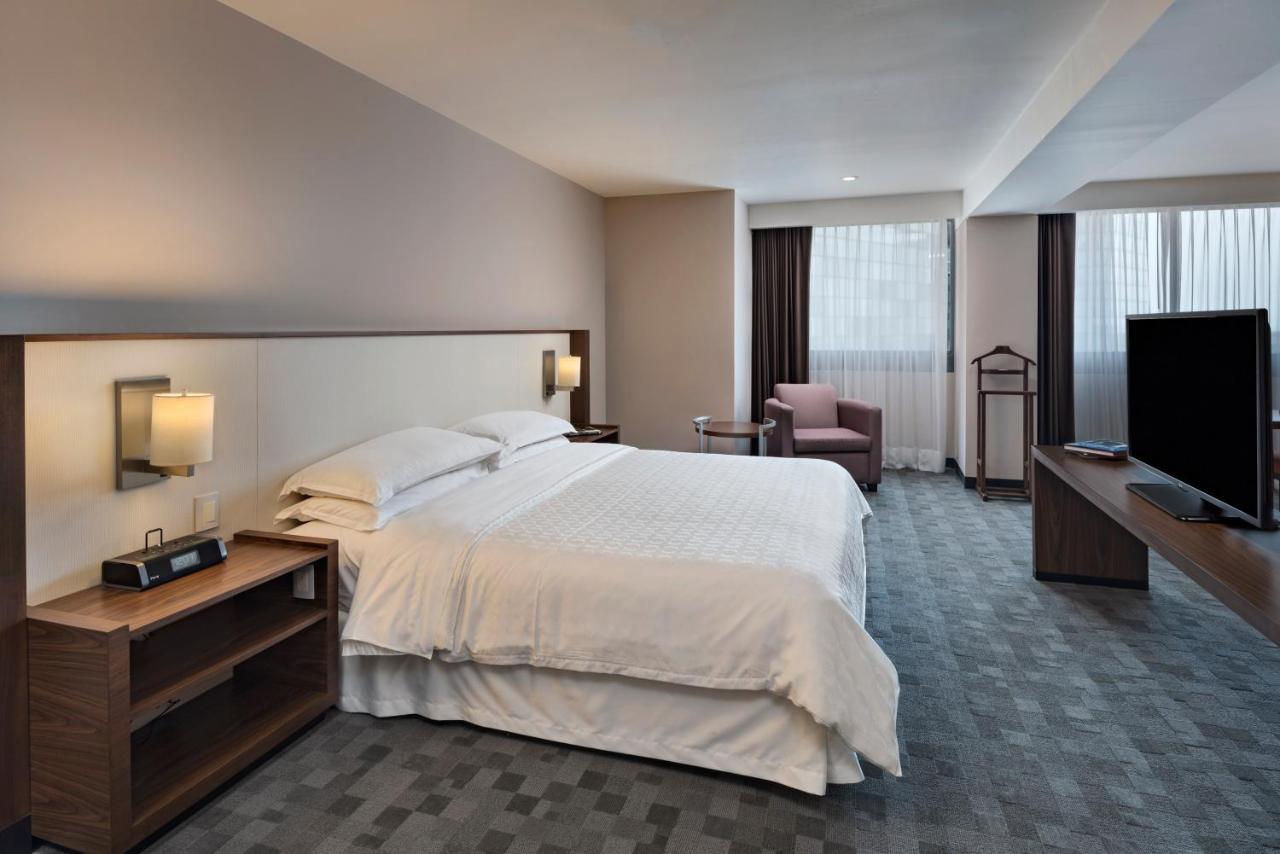Sheraton Santa Fe 5* Mexiko-Stadt